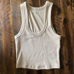 A&F Essential Scoop Tank